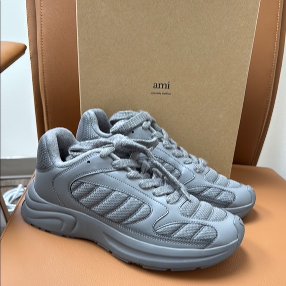 Ami Gray Athletic Shoes with Sleek Design and Cushioned Sole Size 42/ 9